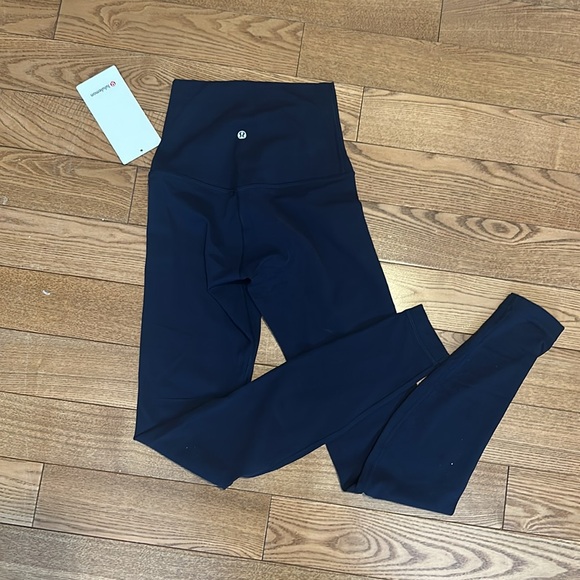 Lululemon Align SHR Pant 28” - Picture 4 of 5